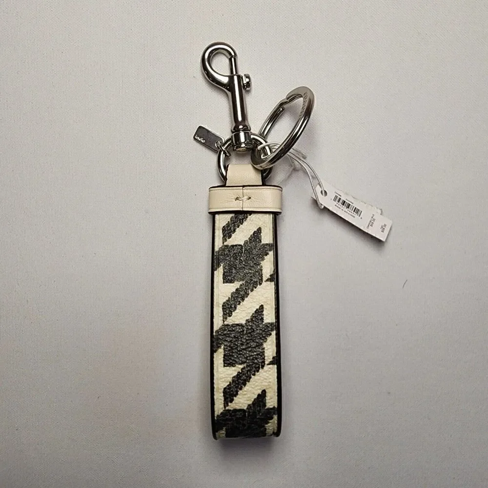 NWT COACH CK069 Loop Bag Charm Houndstooth Print Key Chain FOB Cream/Black